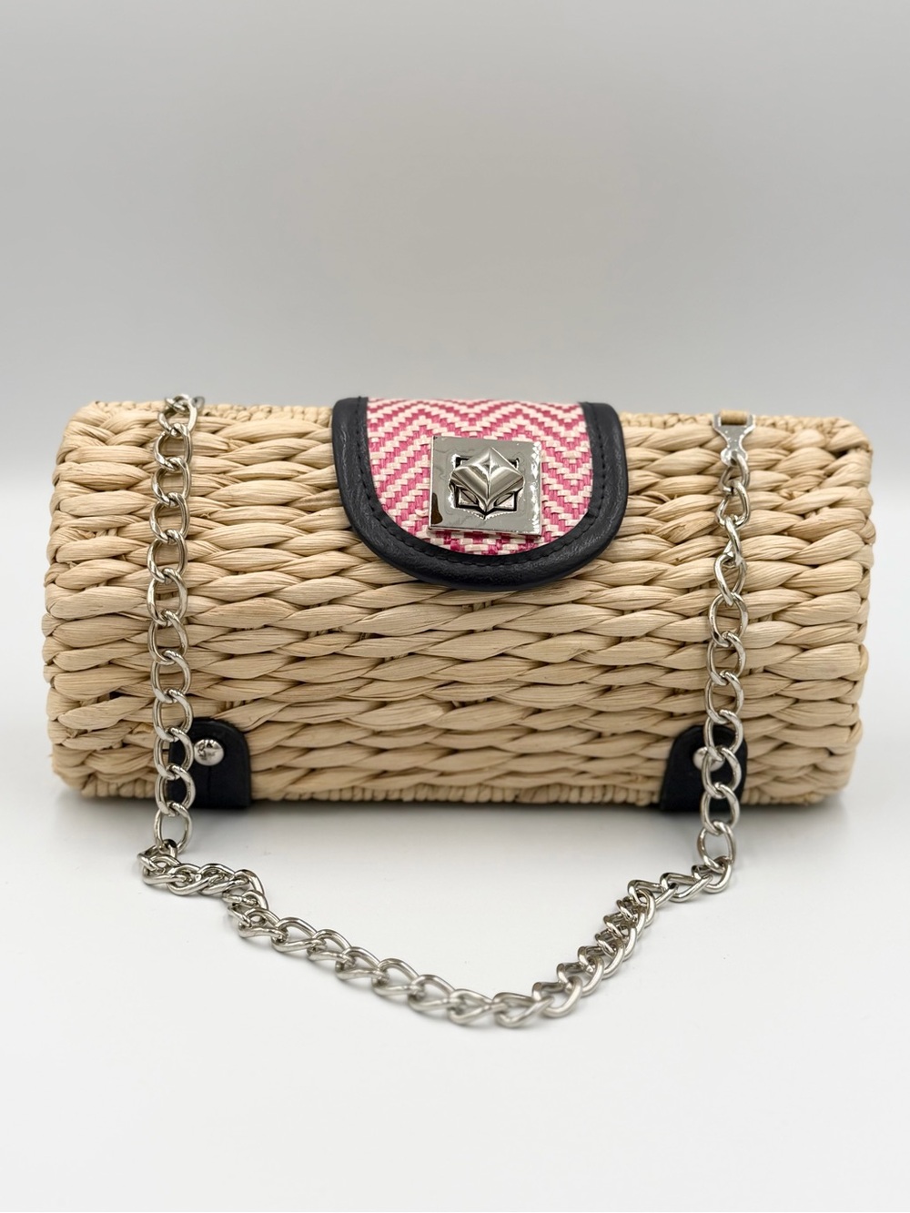 Woven Straw Clutch Bag with Pink Accent